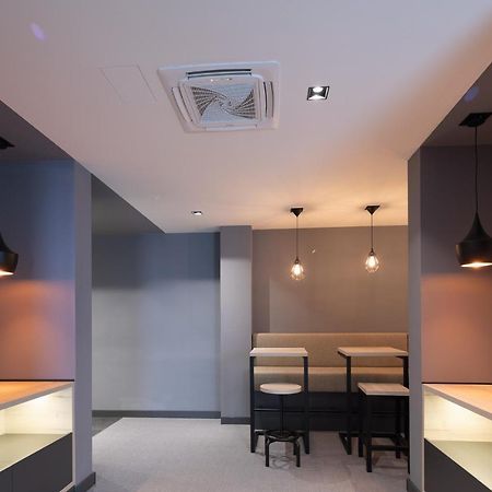 Super Seven Inn Belgrad Dış mekan fotoğraf