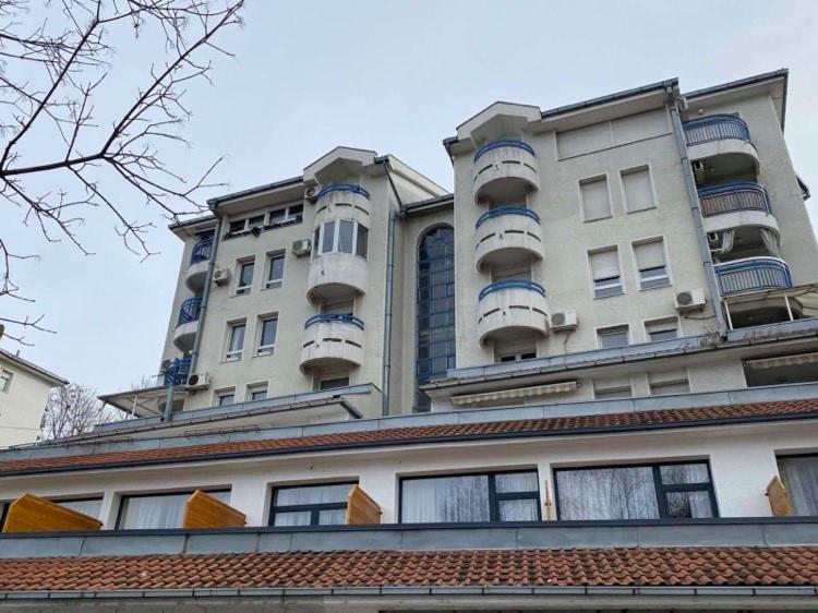 Super Seven Inn Belgrad Dış mekan fotoğraf
